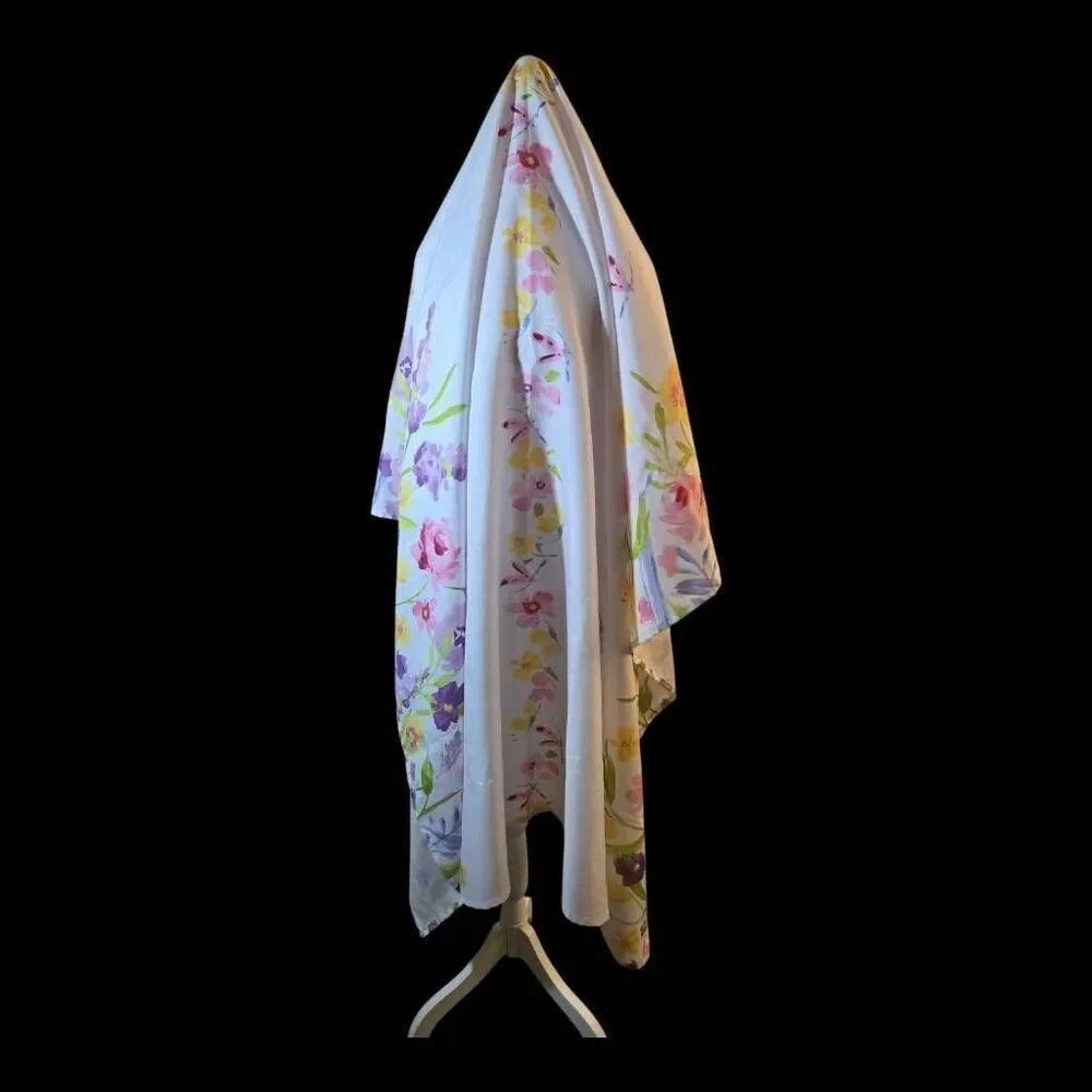 Rectangular Spring Floral Tablecloth - Picture 2 of 5